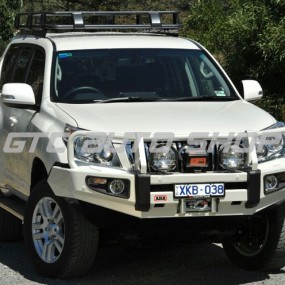 Bara fata ARB DeLuxe Toyota Landcruiser 150 (cu overfendere si senzori de parcare)