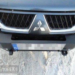 Bara fata F4x4 Mitsubishi Pajero Sport