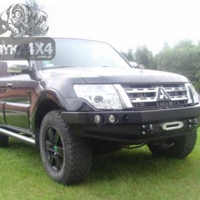 Bara fata F4x4 Mitsubishi Pajero V80