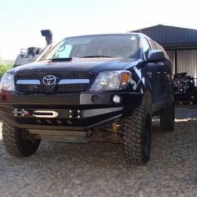 Bara fata F4x4 Toyota Hilux Vigo