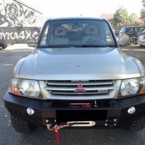 Bara fata F4x4 Mitsubishi Pajero V60