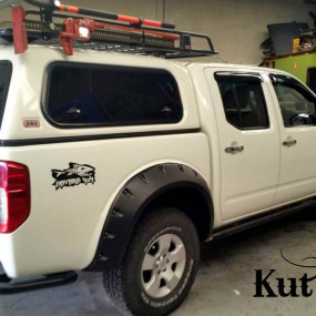 Overfendere Kut-Snake Nissan Navara D40 75mm textured