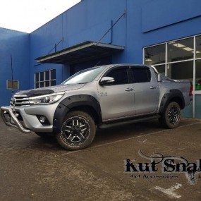 Overfendere Kut-Snake Hilux Revo 2015-2019 75mm textured