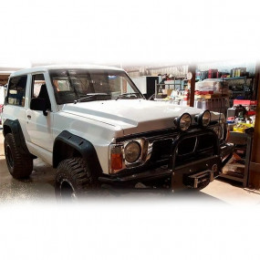 Overfendere Nissan Patrol Y60 100mm