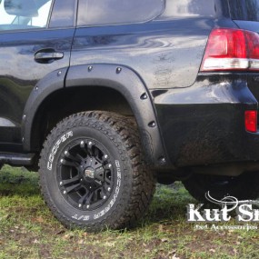 Overfendere Kut-Snake Toyota Land Cruiser 200 2007-2012 50mm smooth